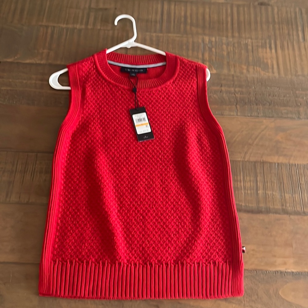 Tommy Hilfiger sweater top